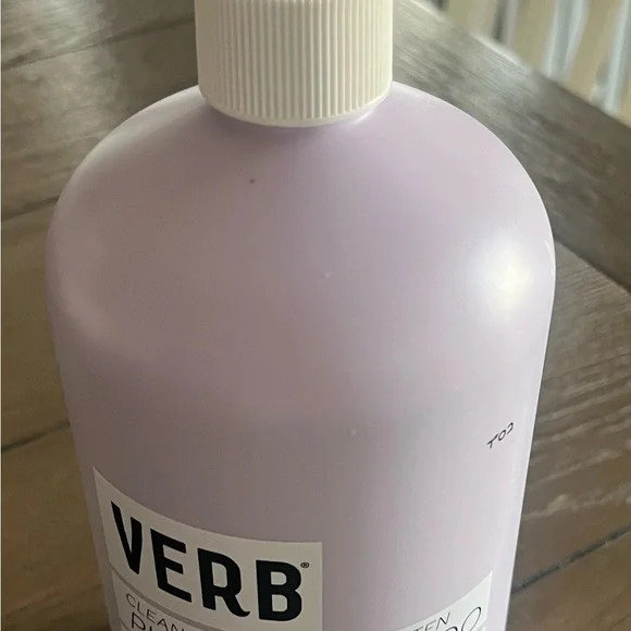 Purple Shampoo for Women - Picture 3 of 3